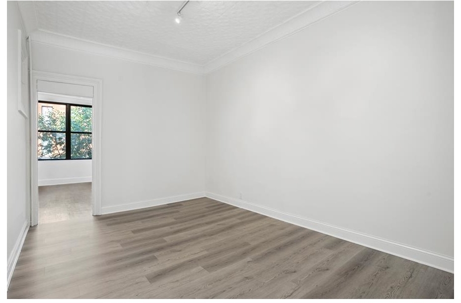 211 5th Avenue - Photo 5