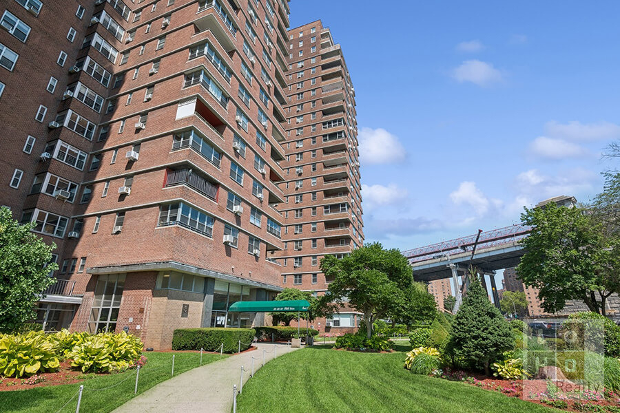 477 Fdr Drive - Photo 18