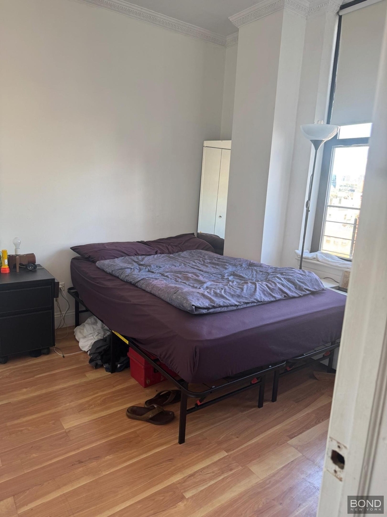 80 Elizabeth Street - Photo 2
