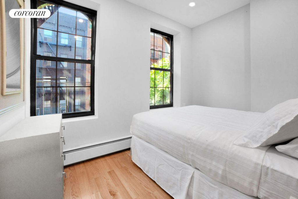 323 E 93rd Street - Photo 11