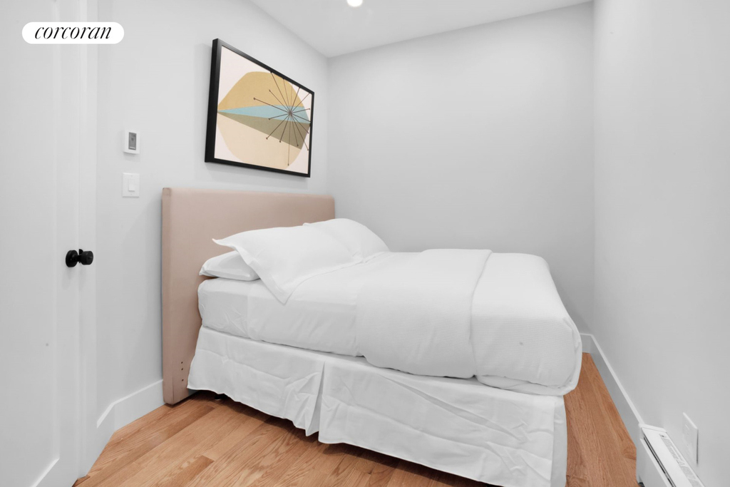 323 E 93rd Street - Photo 9