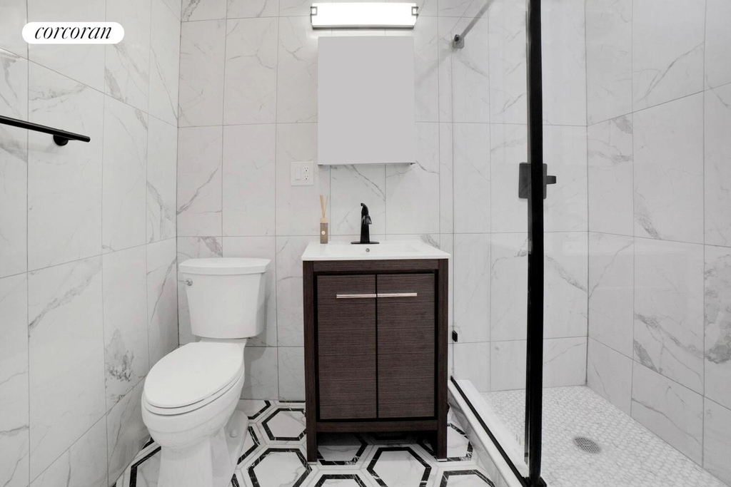 323 E 93rd Street - Photo 5