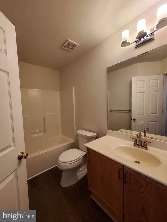 29 Litchfield Lane E - Photo 15