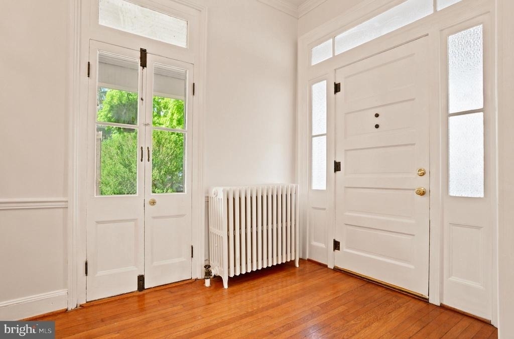 209 N Washington Street - Photo 11