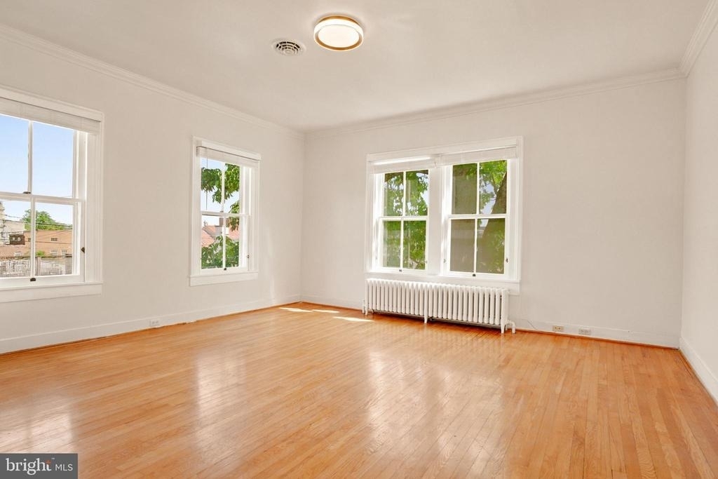 209 N Washington Street - Photo 94