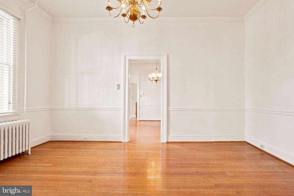 209 N Washington Street - Photo 23