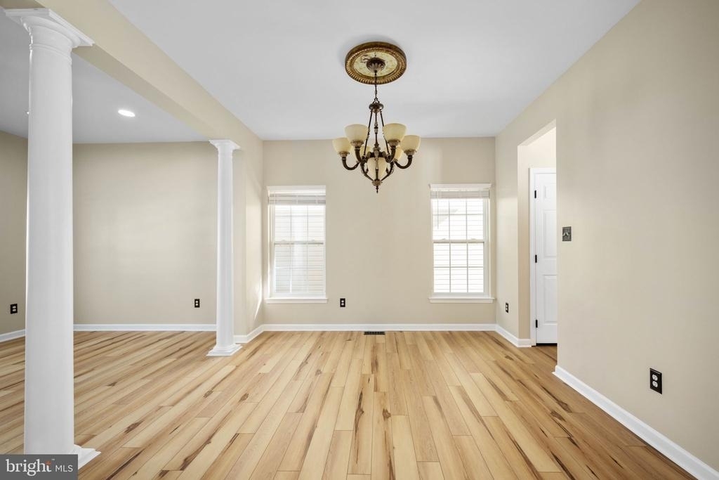 9320 Birch Cliff Drive - Photo 9