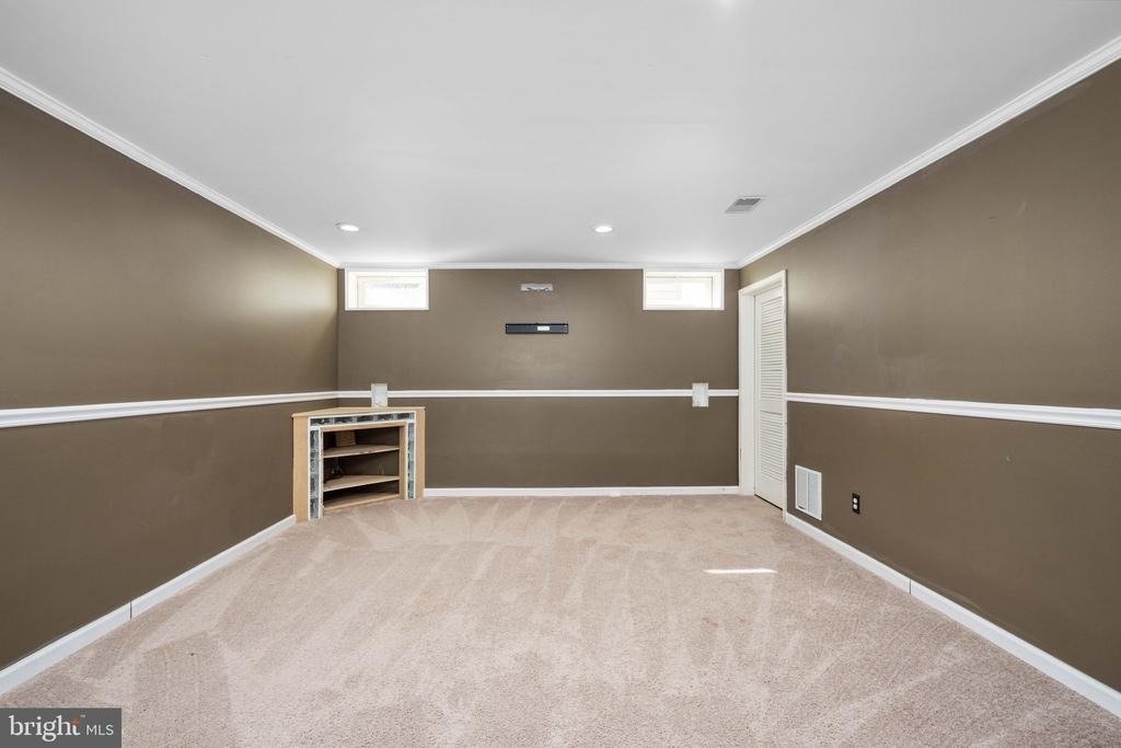9320 Birch Cliff Drive - Photo 54