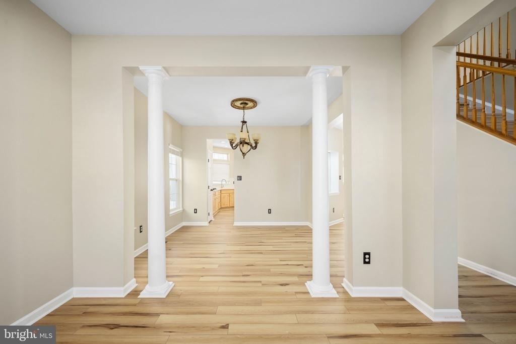 9320 Birch Cliff Drive - Photo 7