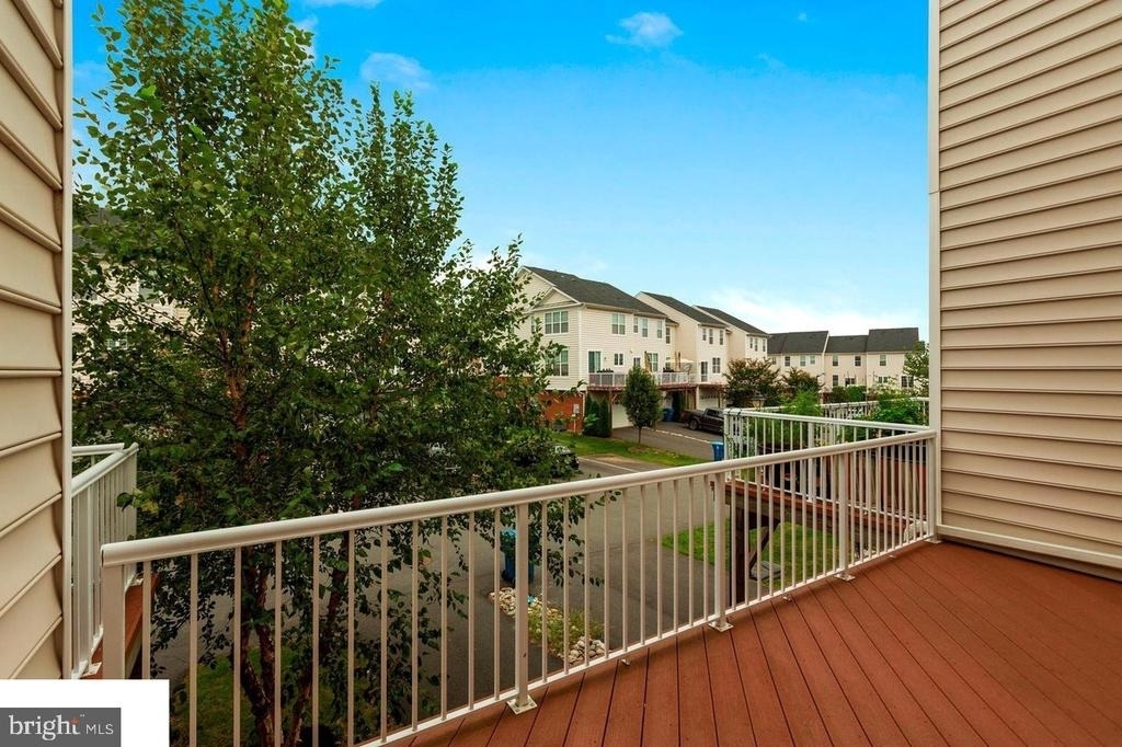 43140 Whelplehill Terrace - Photo 21
