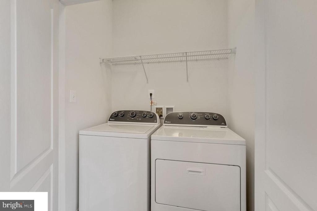 43140 Whelplehill Terrace - Photo 20