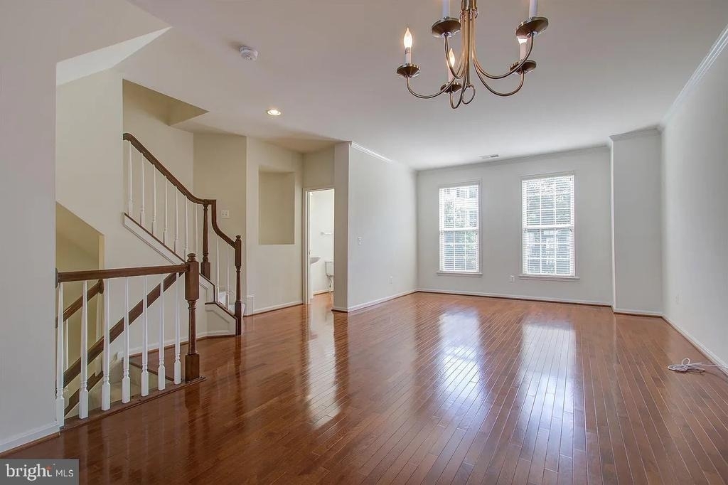 22648 Vienna Terrace - Photo 5