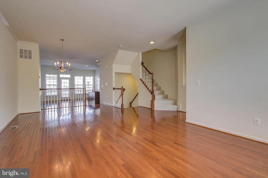 22648 Vienna Terrace - Photo 4