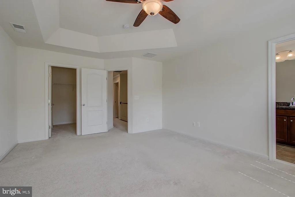 22648 Vienna Terrace - Photo 17