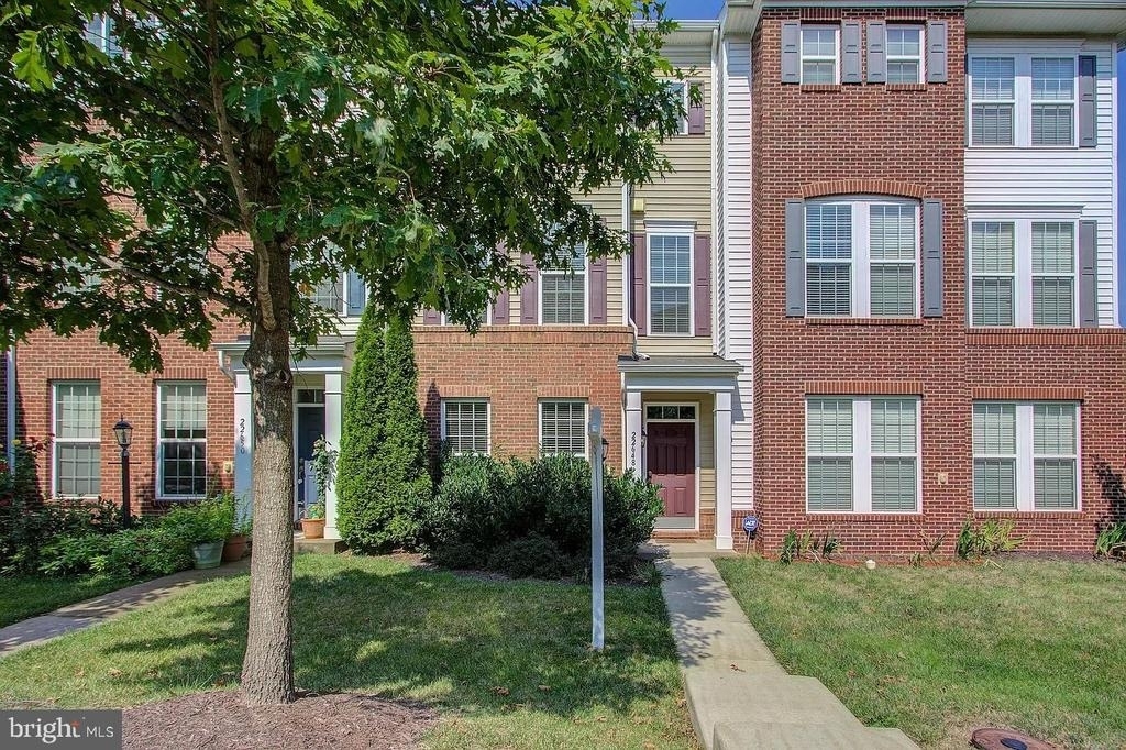 22648 Vienna Terrace - Photo 0