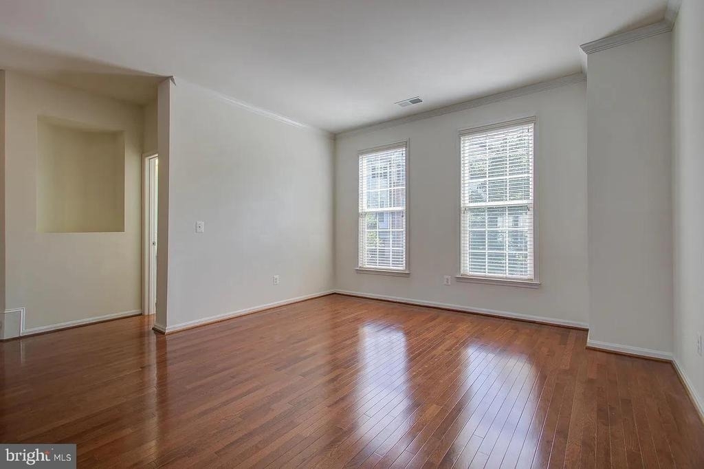 22648 Vienna Terrace - Photo 6