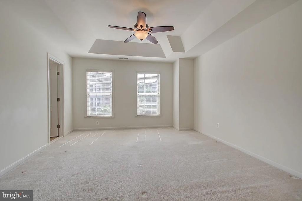 22648 Vienna Terrace - Photo 14