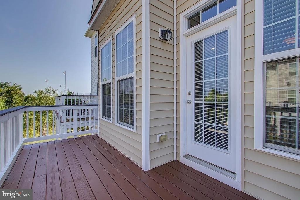 22648 Vienna Terrace - Photo 28