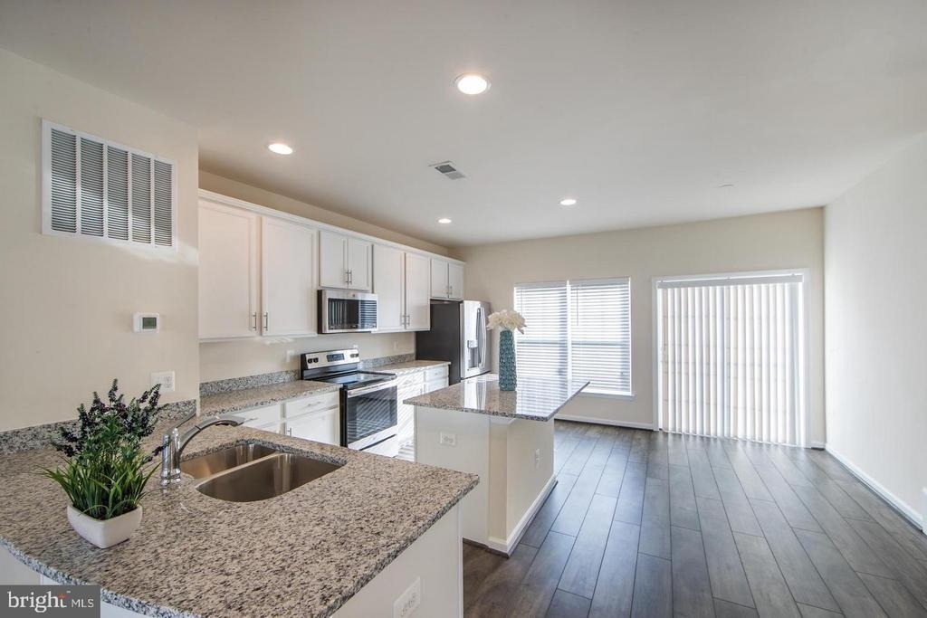 206 Apsley Terrace - Photo 5