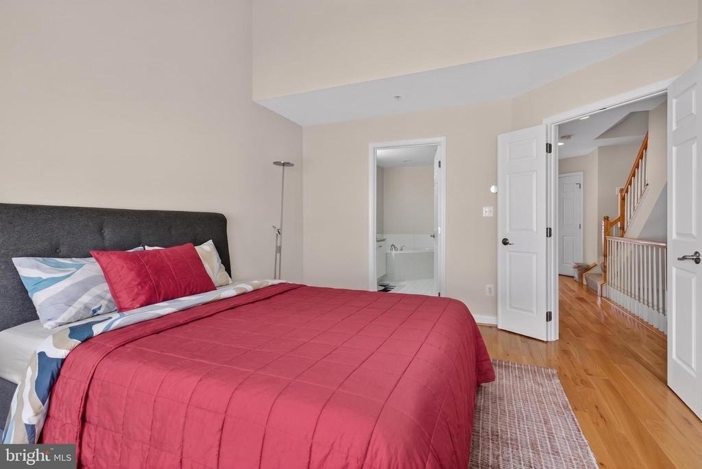8814 Hunting Lodge Court - Photo 29