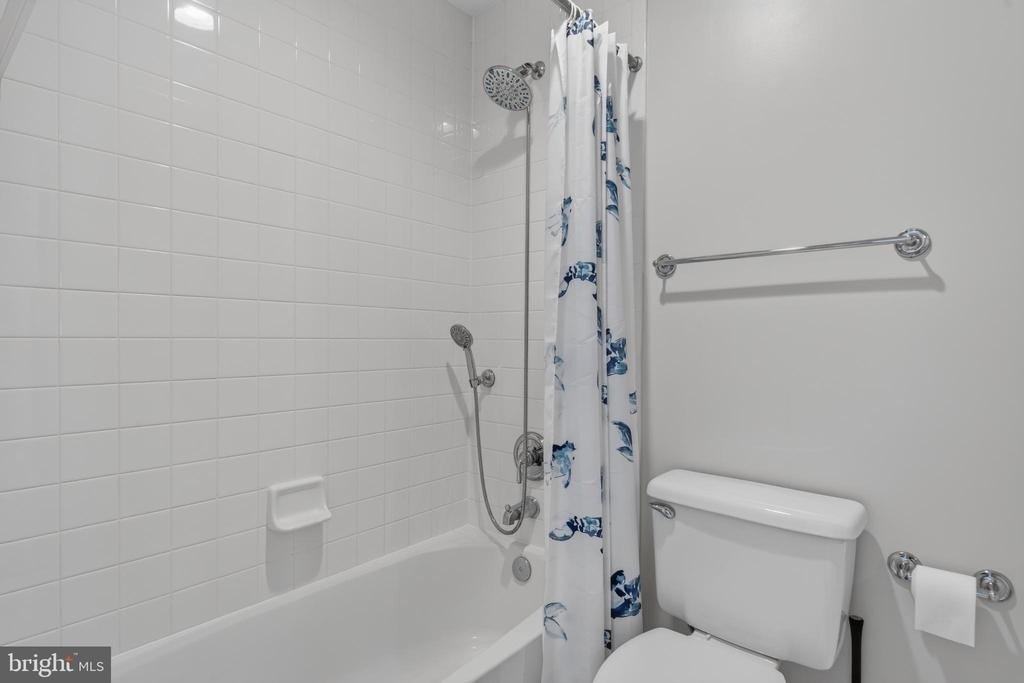 8814 Hunting Lodge Court - Photo 46