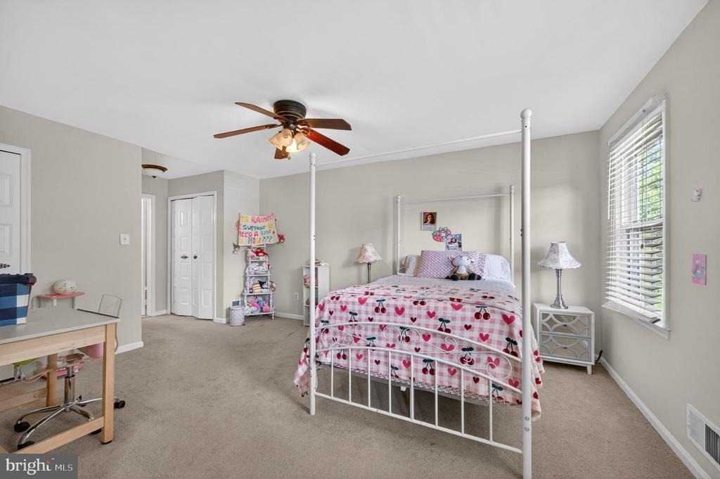 8815 Newport Court - Photo 19