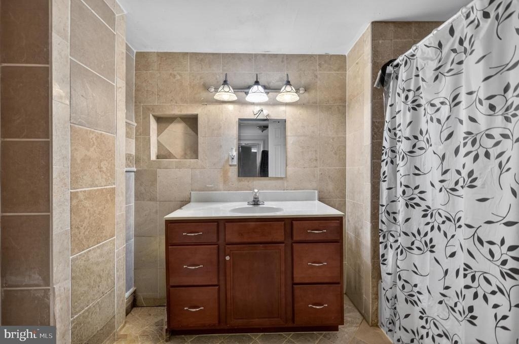 8815 Newport Court - Photo 26