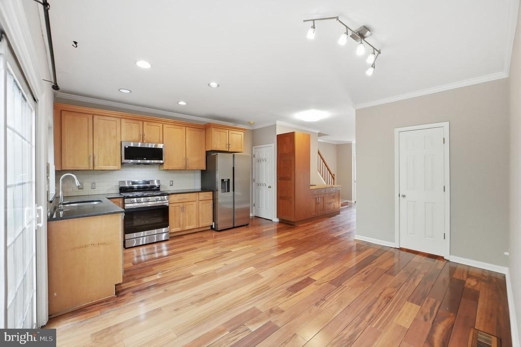 12109 Wedgeway Court - Photo 13
