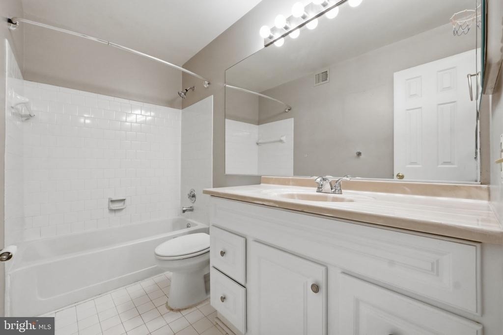 12109 Wedgeway Court - Photo 29