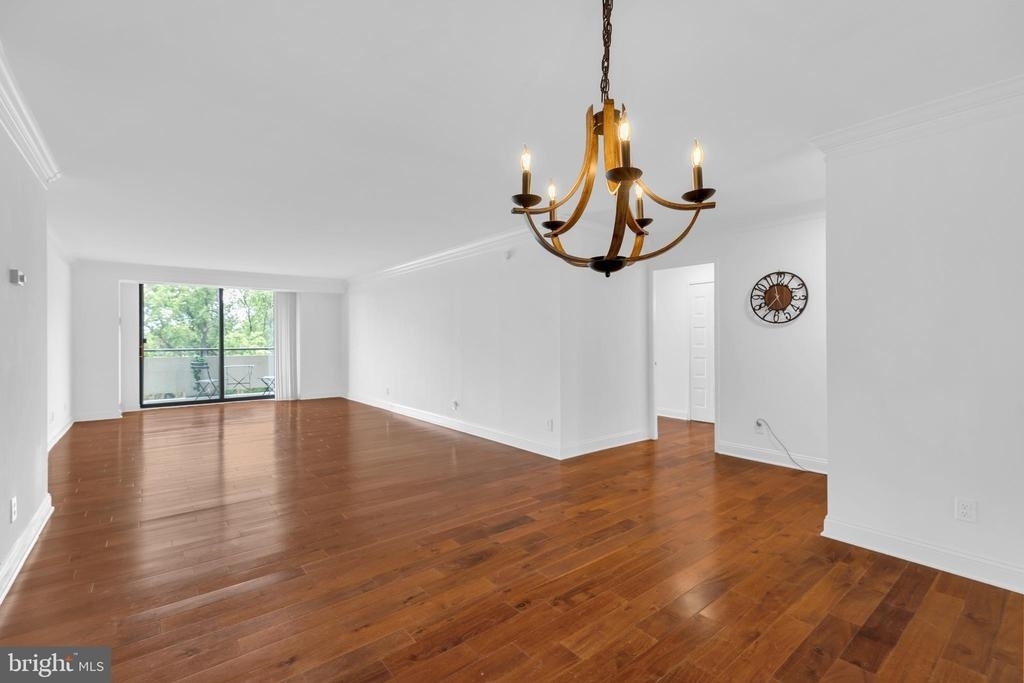 1800 Old Meadow Road - Photo 12