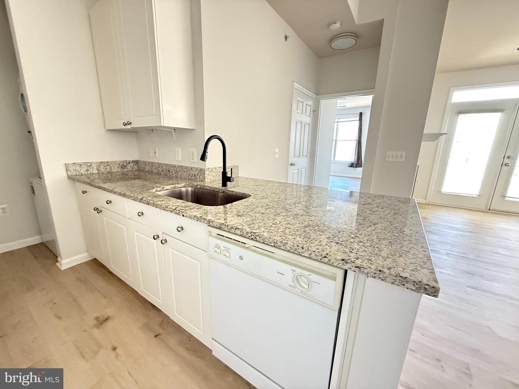 2791 Centerboro Drive - Photo 3