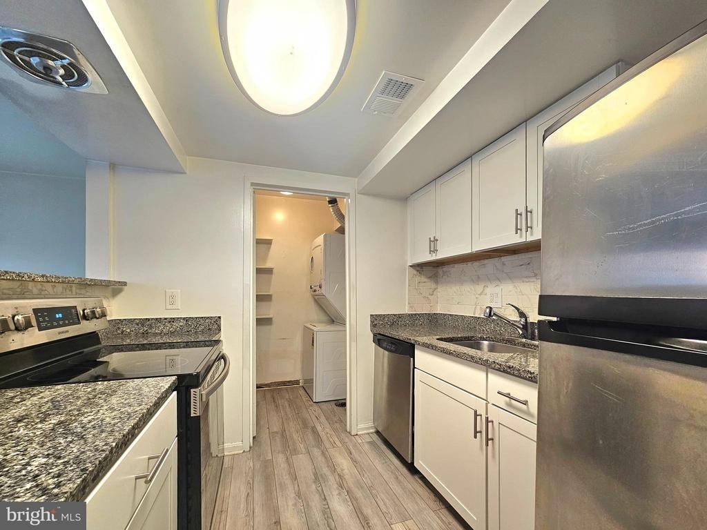 8612 Walutes Circle - Photo 5