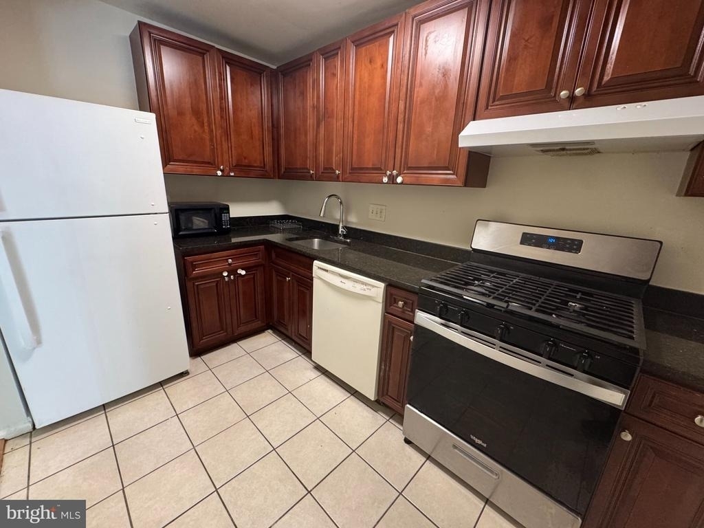 7980 Audubon Avenue - Photo 8