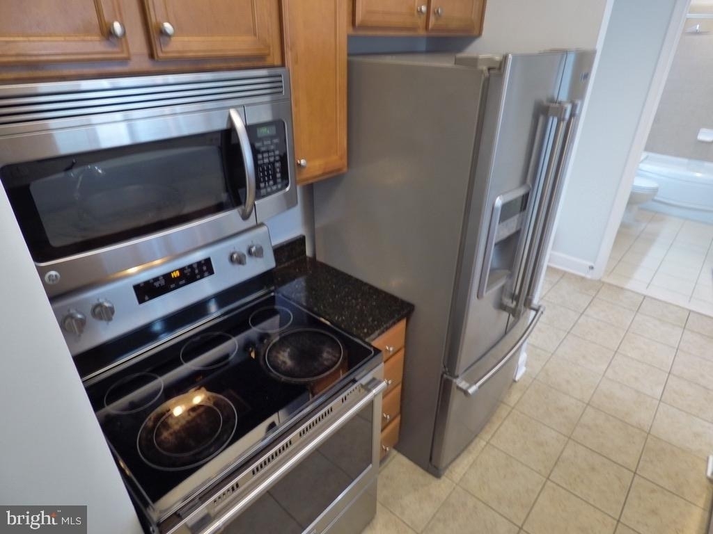 11800 Sunset Hills Road - Photo 11
