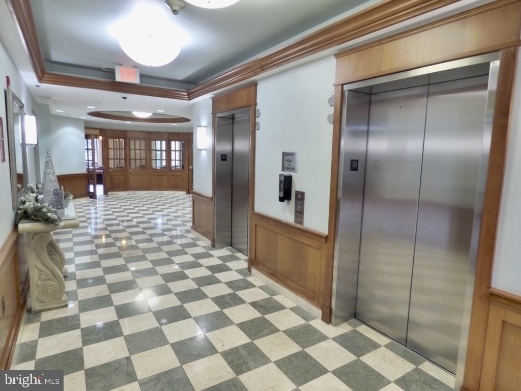 11800 Sunset Hills Road - Photo 30