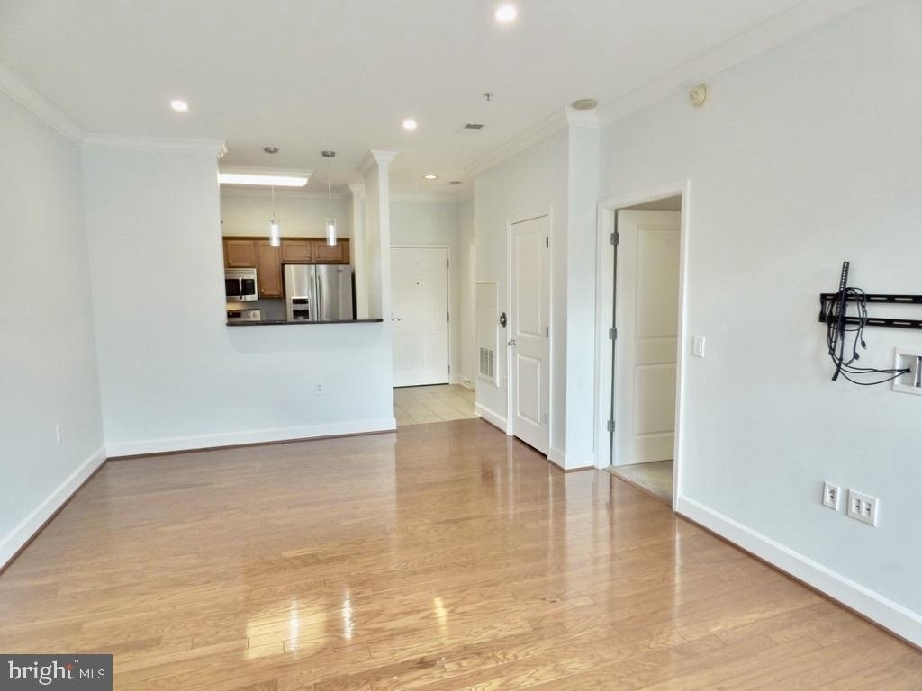 11800 Sunset Hills Road - Photo 13