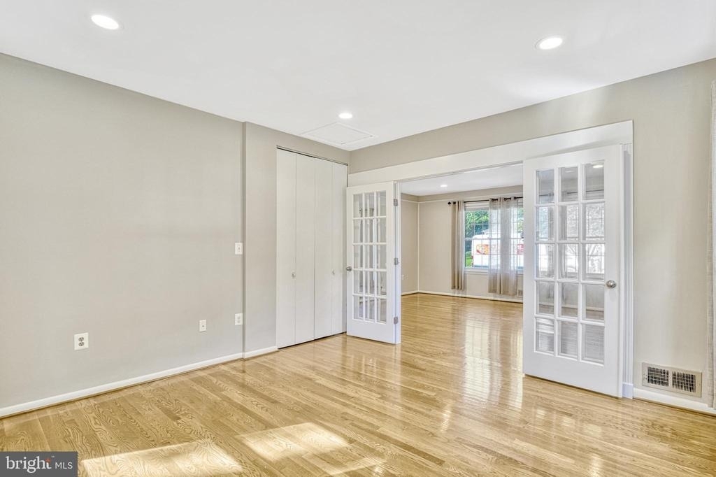 5021 Fleming Drive - Photo 26