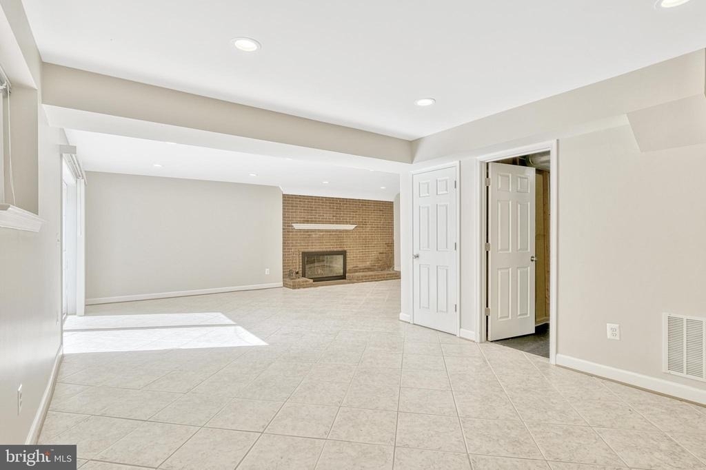 5021 Fleming Drive - Photo 46