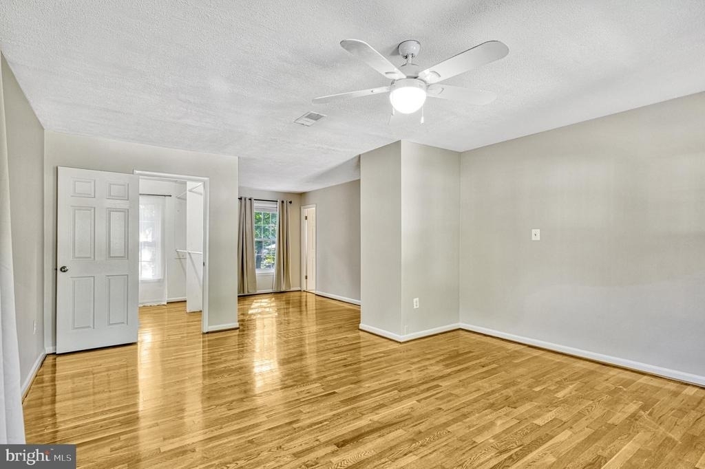 5021 Fleming Drive - Photo 33