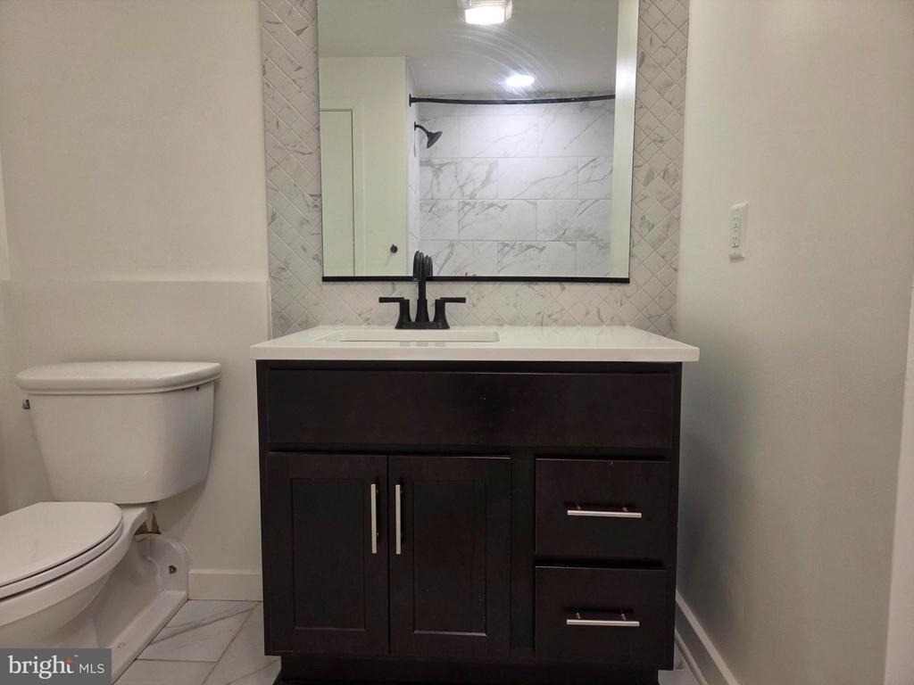 102 Hanover Street - Photo 16