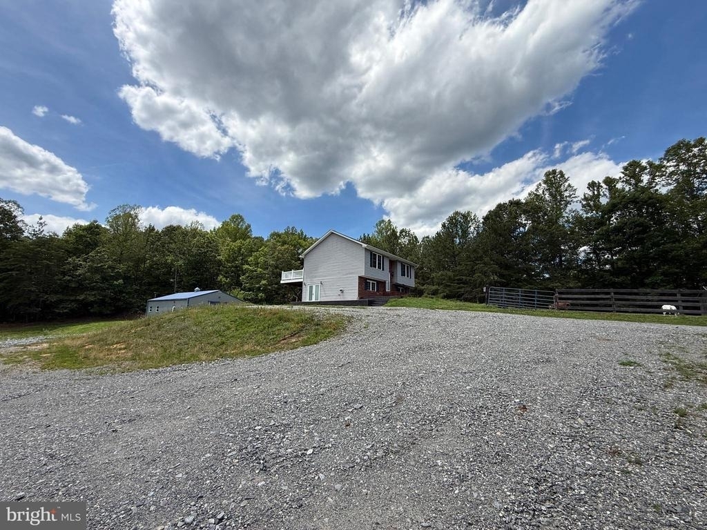 17493 American Way - Photo 36
