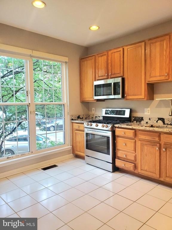6030 Lincolnia Road - Photo 2