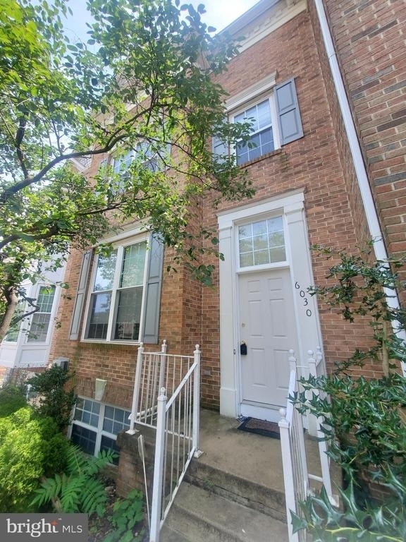 6030 Lincolnia Road - Photo 1