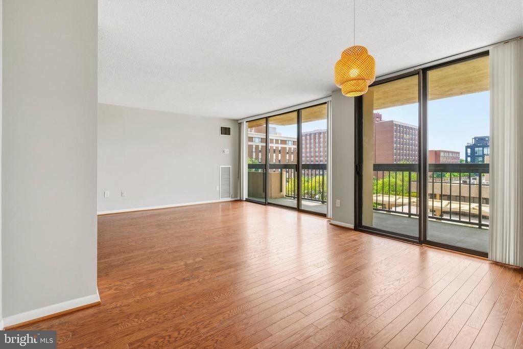 400 Madison Street - Photo 11