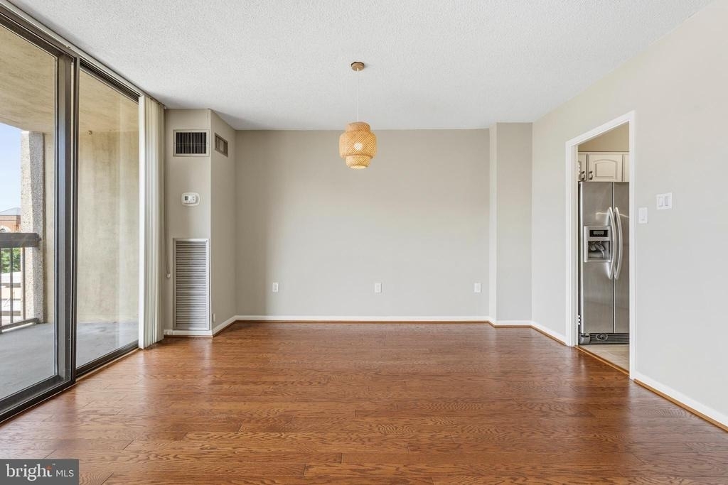 400 Madison Street - Photo 10