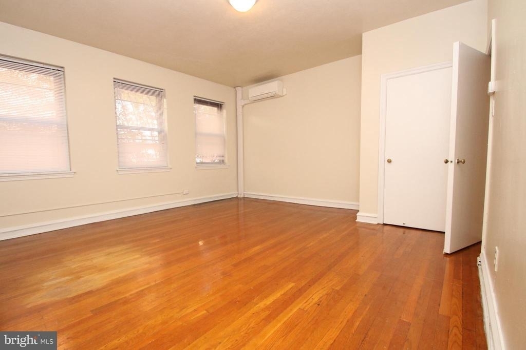 318 S 15th Street - Photo 11