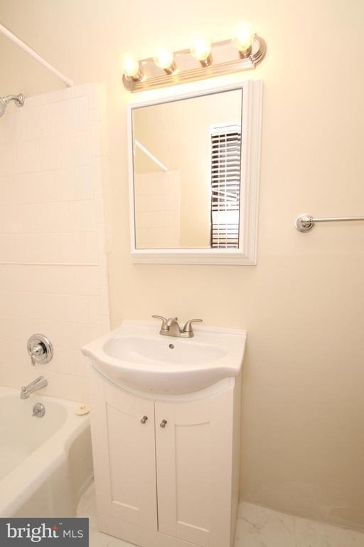 318 S 15th Street - Photo 4