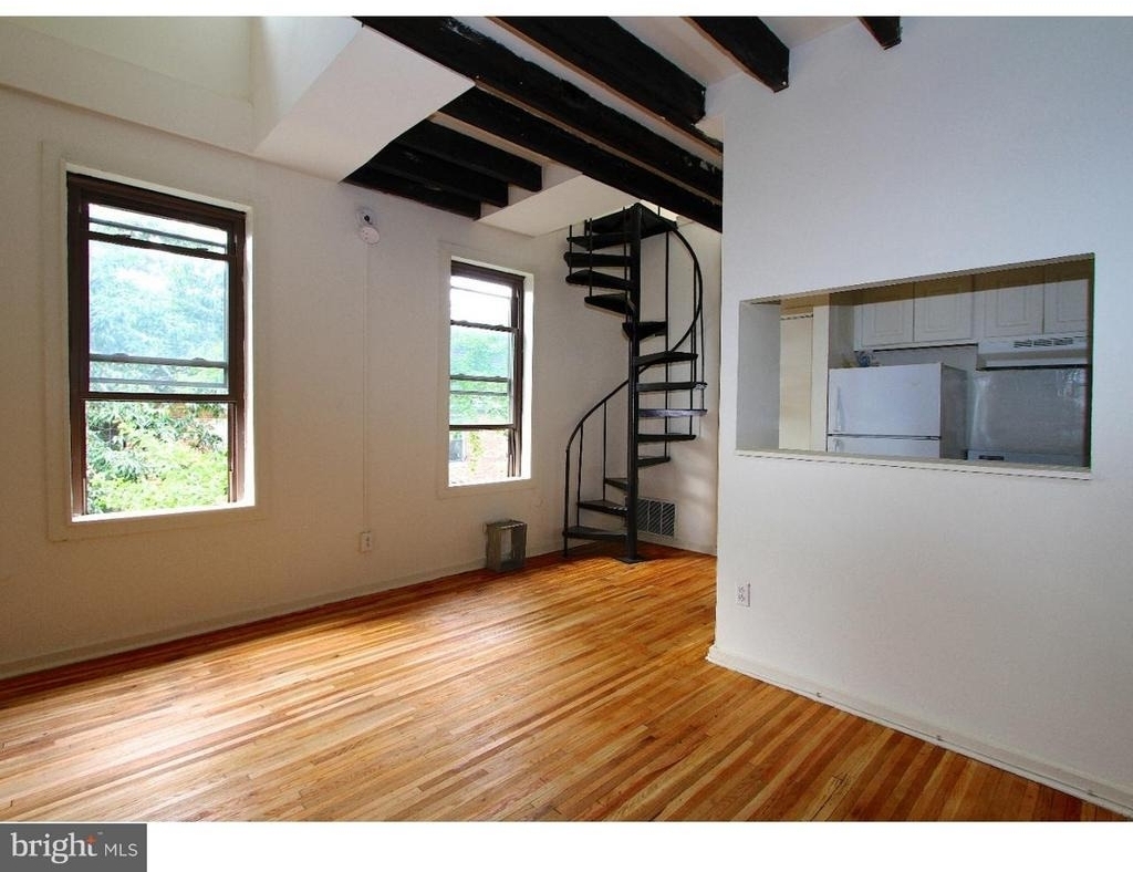 415 S 11th Street - Photo 3