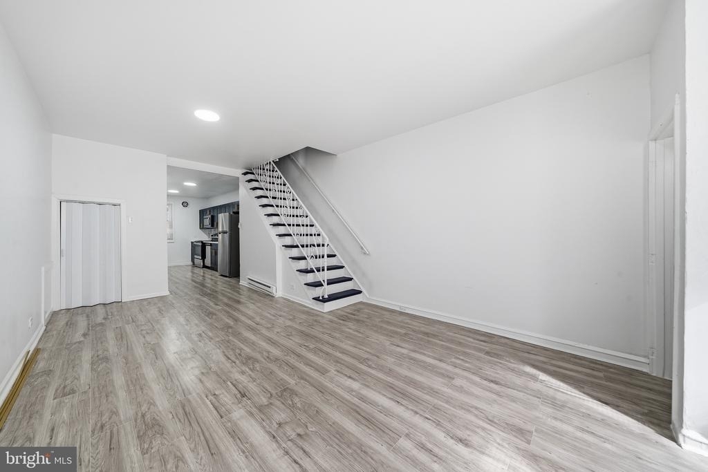 2062 E Stella Street - Photo 4