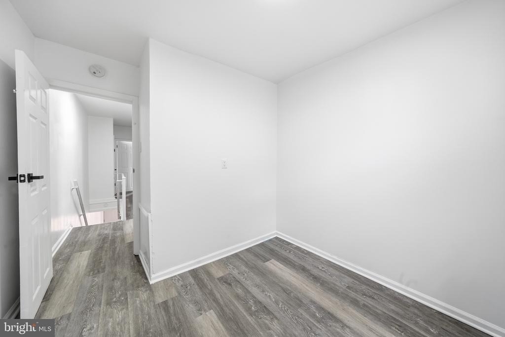 2062 E Stella Street - Photo 11